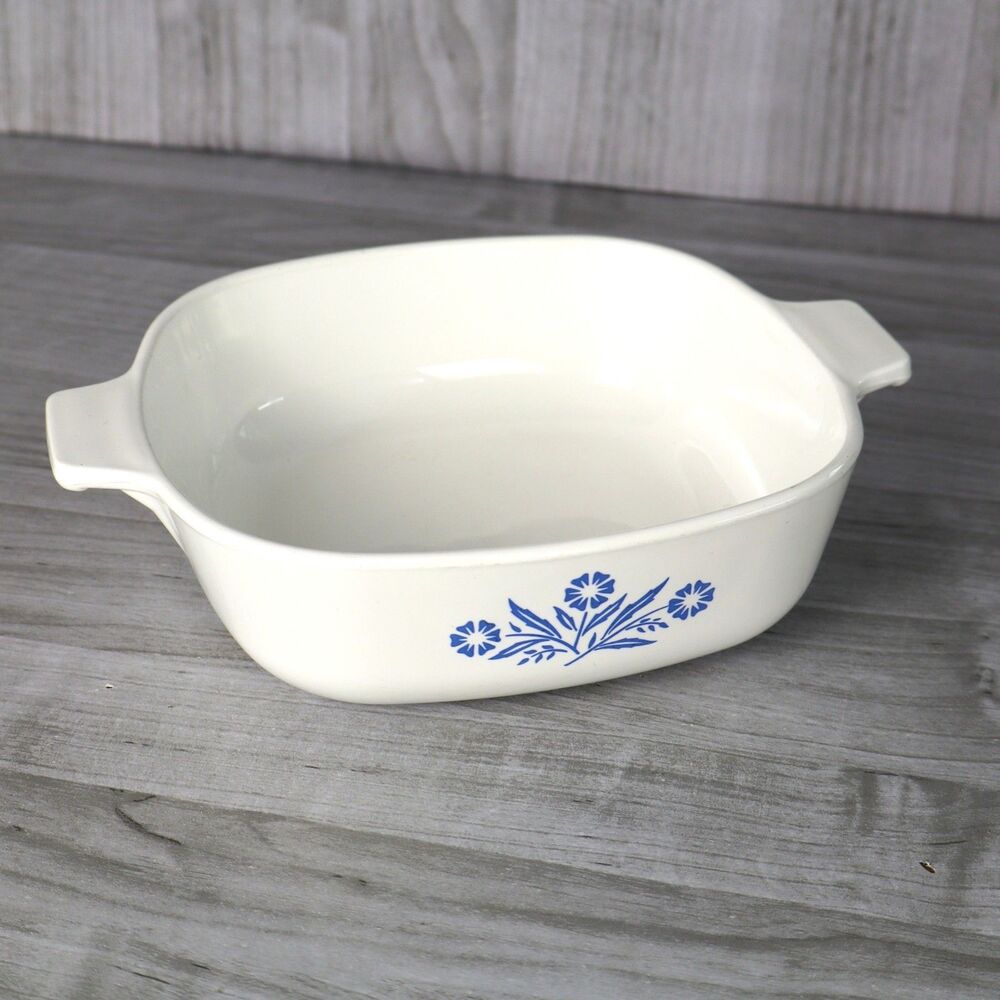 Corning Ware Blue Cornflower 1 Qt Casserole Dish P-1-B (G)